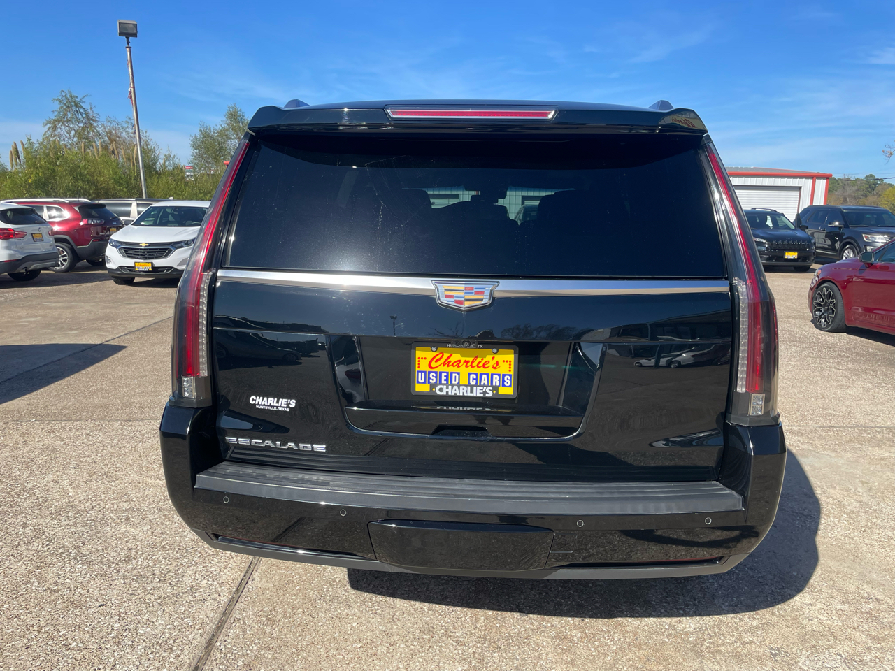 Cadillac Escalade 2WD 4dr Luxury 2018