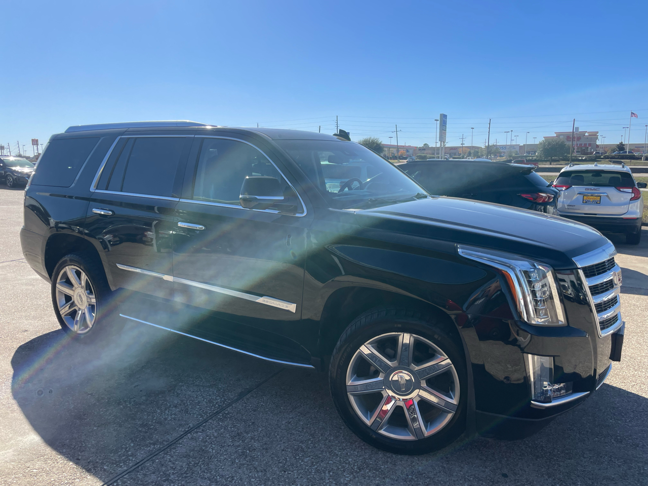 Cadillac Escalade 2WD 4dr Luxury 2018