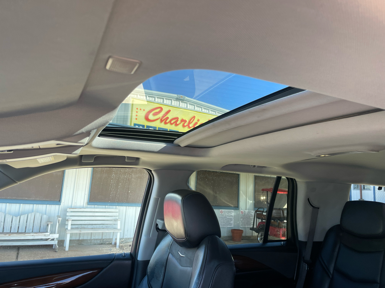 Cadillac Escalade 2WD 4dr Luxury 2018