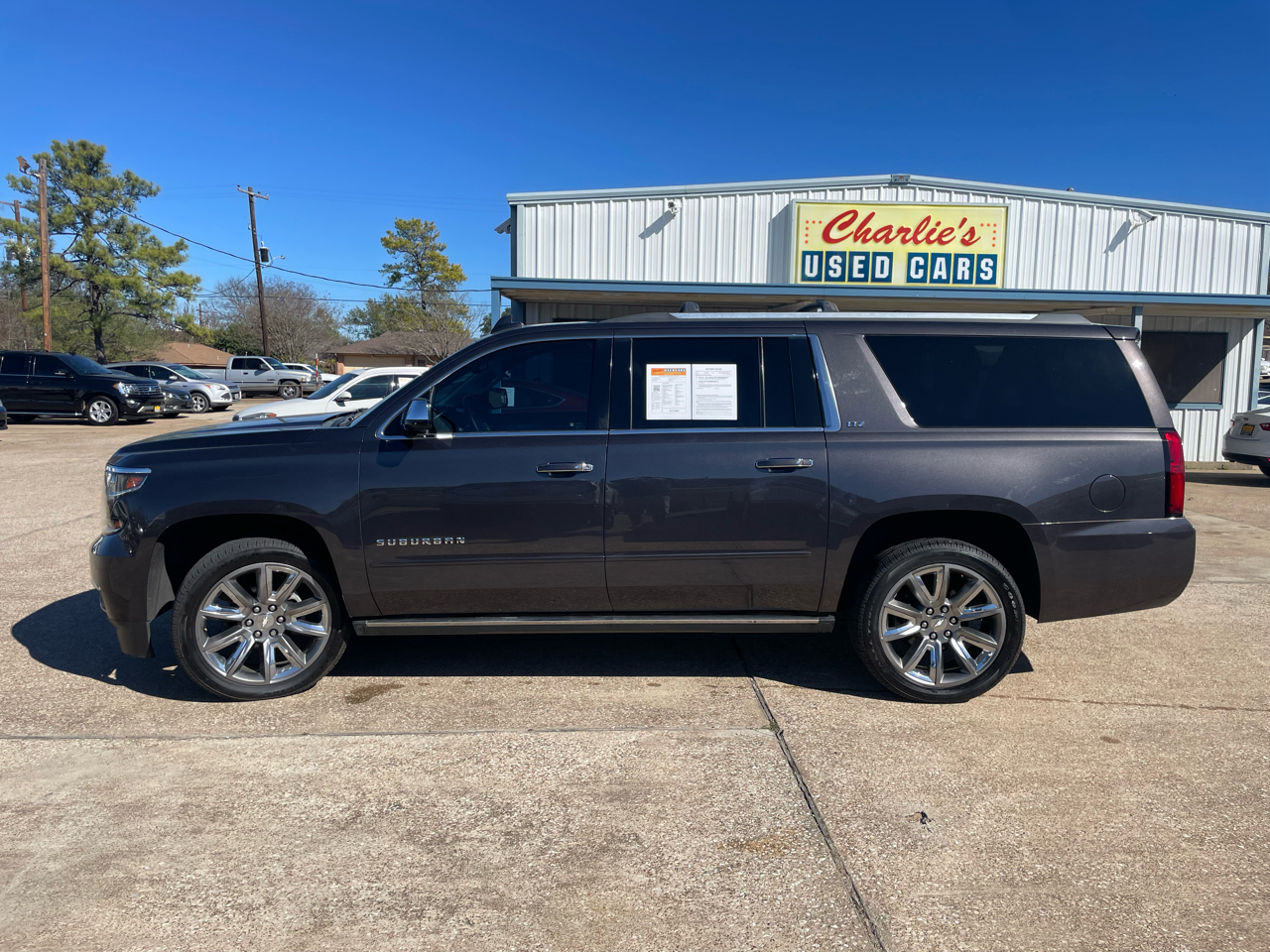 Chevrolet Suburban 2WD 4dr 1500 LTZ 2016