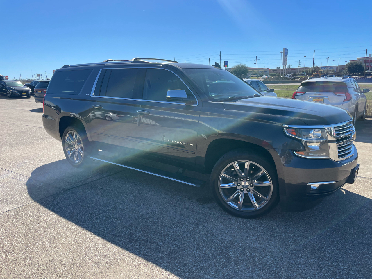 Chevrolet Suburban 2WD 4dr 1500 LTZ 2016