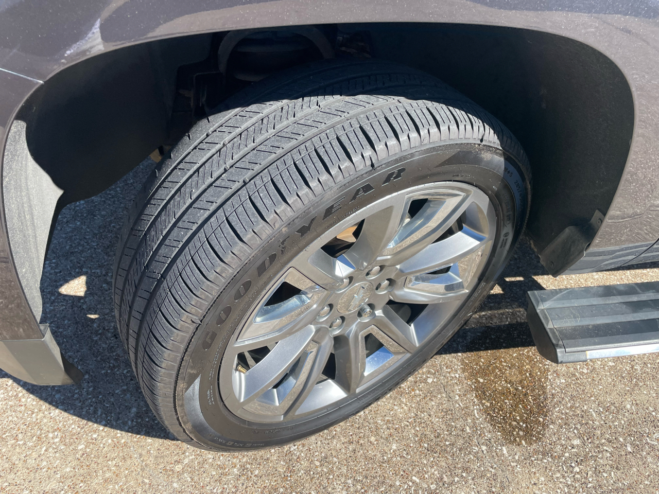 Chevrolet Suburban 2WD 4dr 1500 LTZ 2016