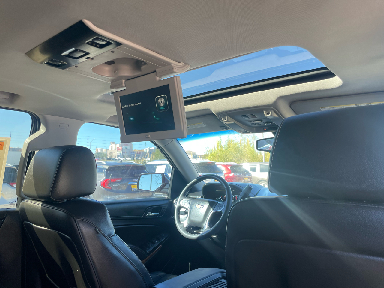 Chevrolet Suburban 2WD 4dr 1500 LTZ 2016