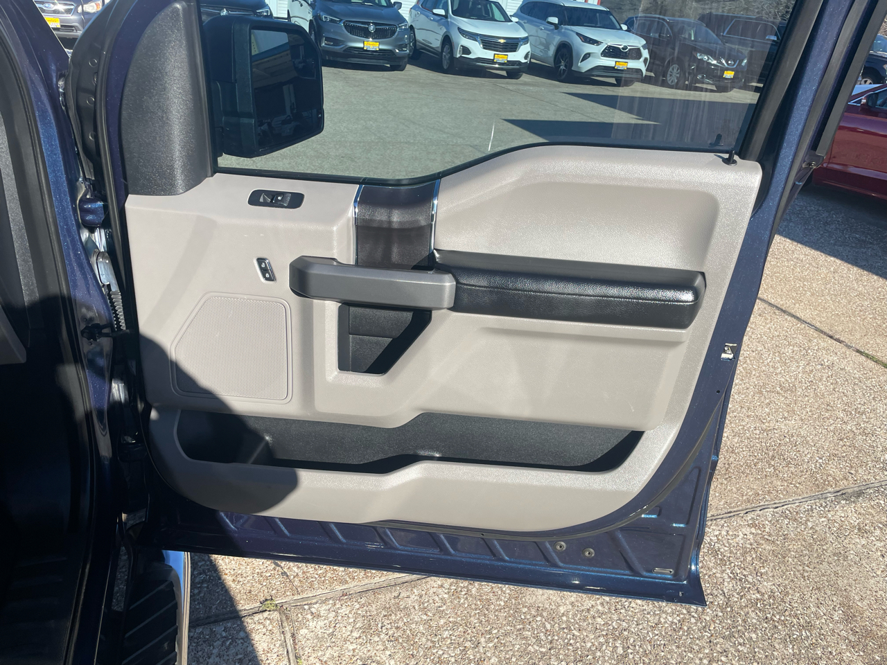 Ford F-150 XLT 2WD SuperCrew 5.5' Box 2018