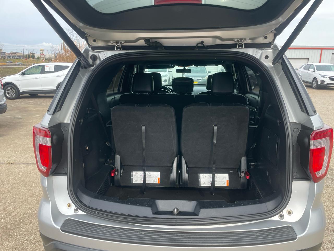 Ford Explorer XLT FWD 2019