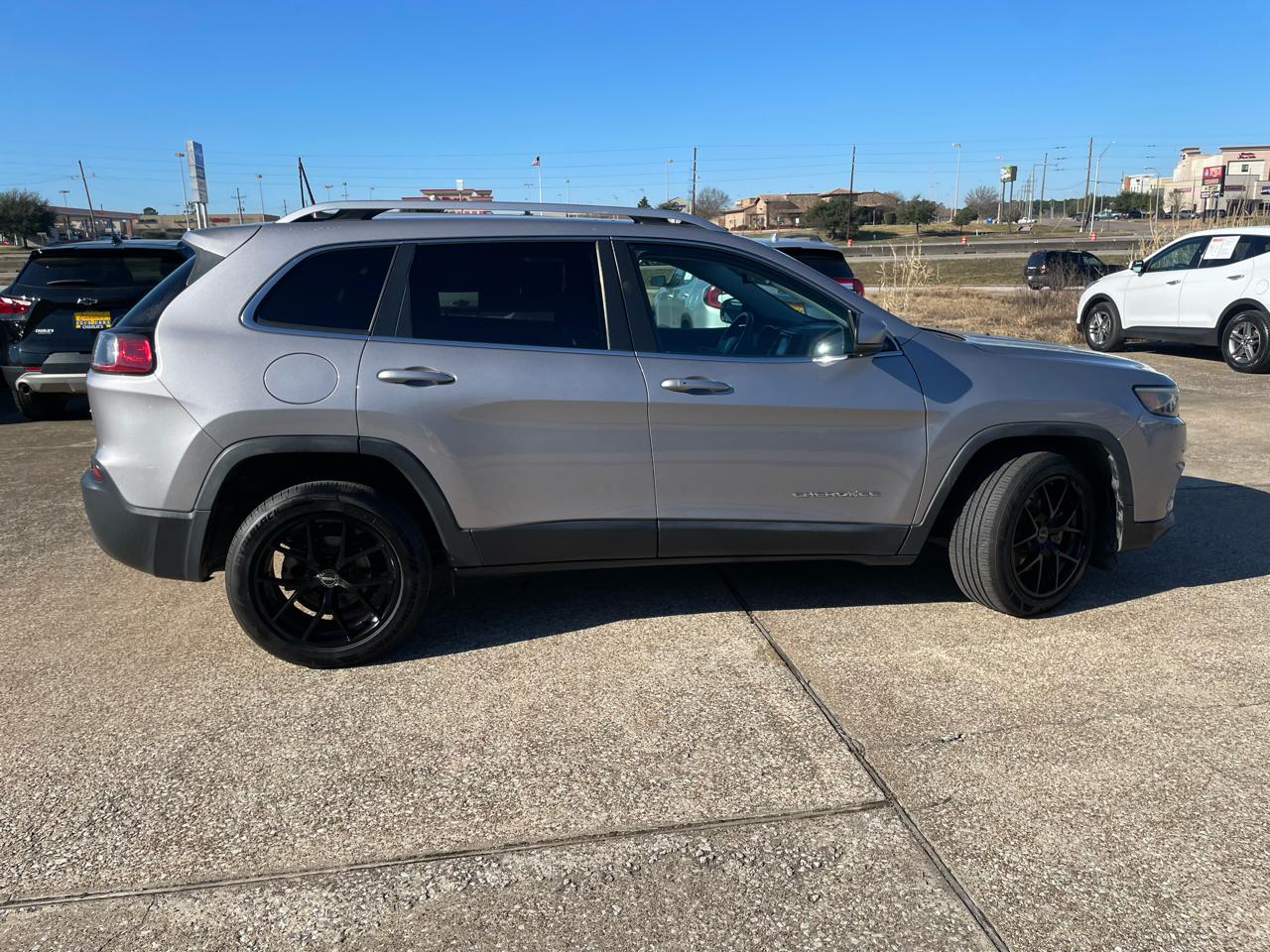Jeep Cherokee Limited FWD 2019