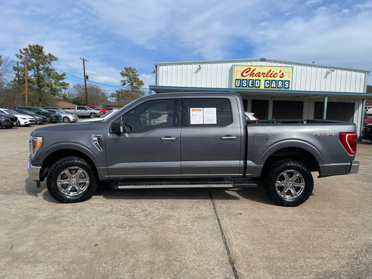Ford F-150 XLT 4WD SuperCrew 5.5' Box 2022