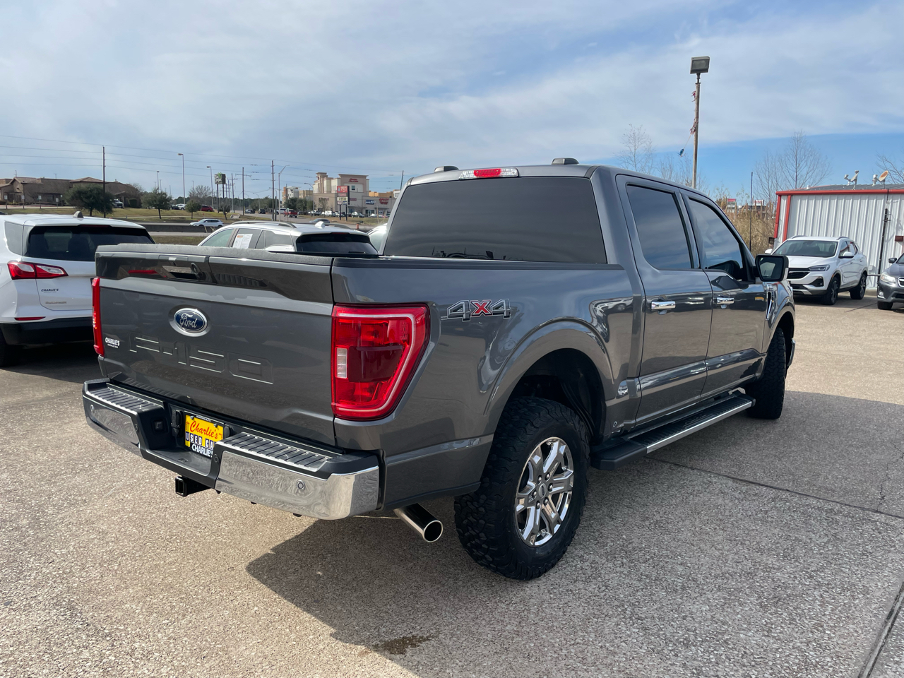Ford F-150 XLT 4WD SuperCrew 5.5' Box 2022