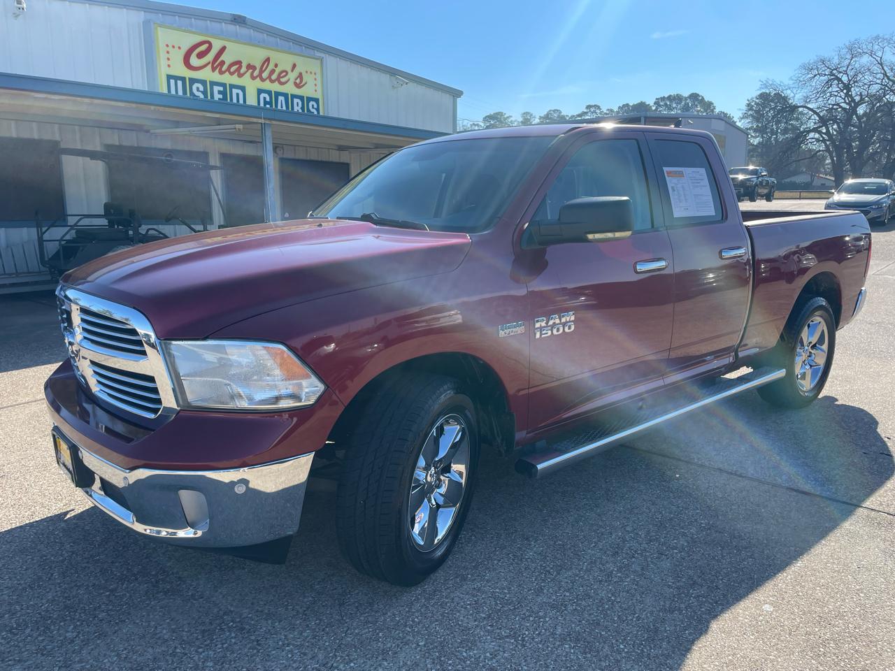 2015 RAM 1500 2WD Quad Cab 140.5" Lone Star