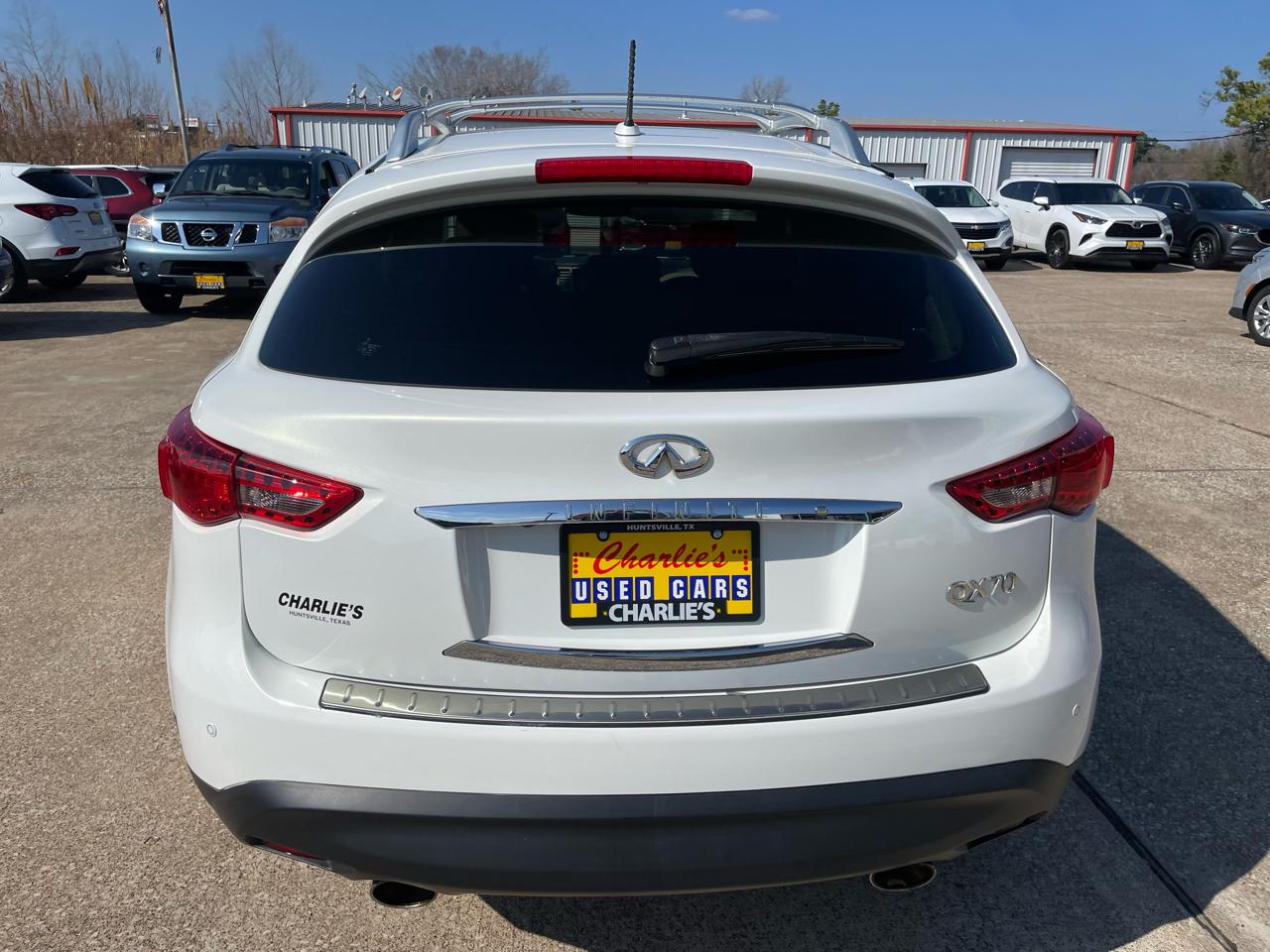 Infiniti QX70 RWD 4dr 2015