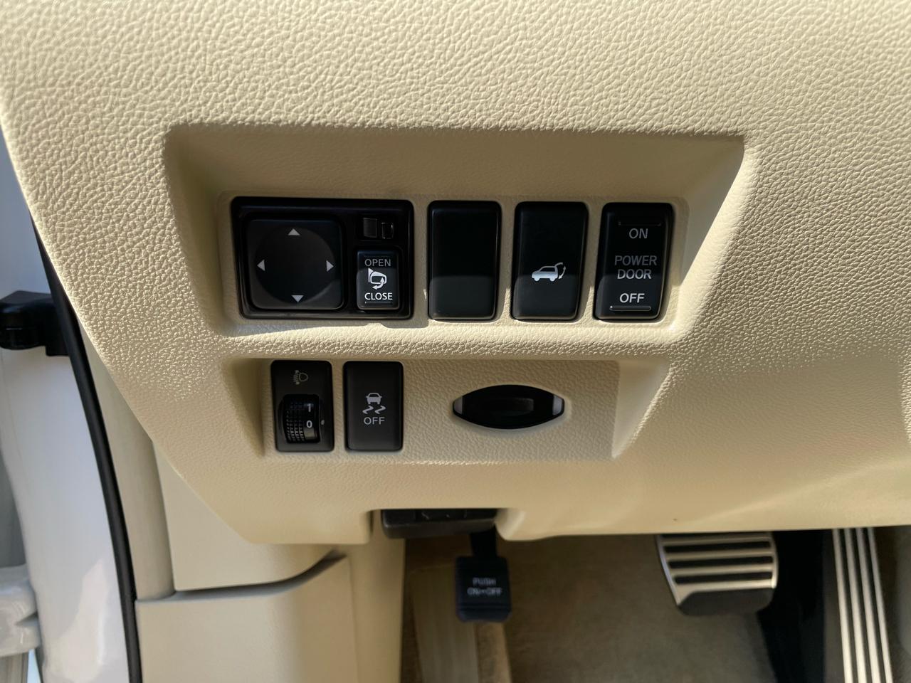 Infiniti QX70 RWD 4dr 2015