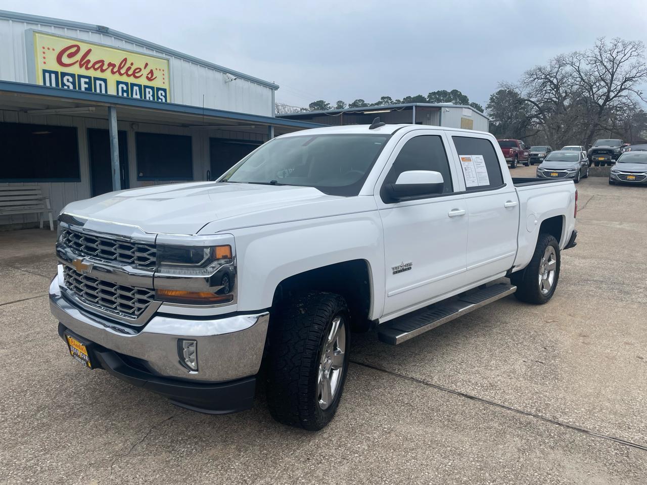 2018 Chevrolet Silverado 1500 2WD Crew Cab 143.5" LT w/1LT