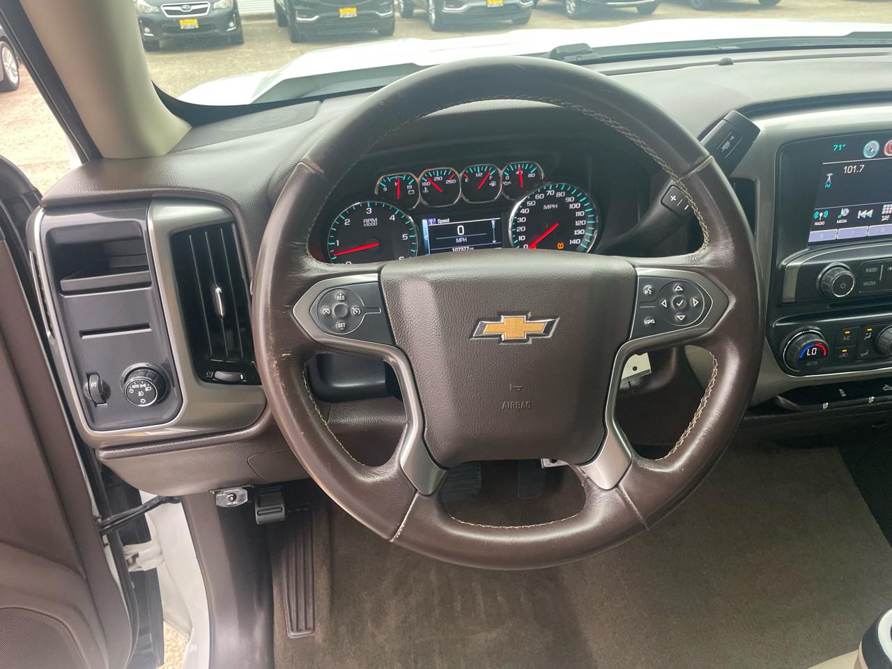 Chevrolet Silverado 1500 2WD Crew Cab 143.5" LT w/1LT 2018