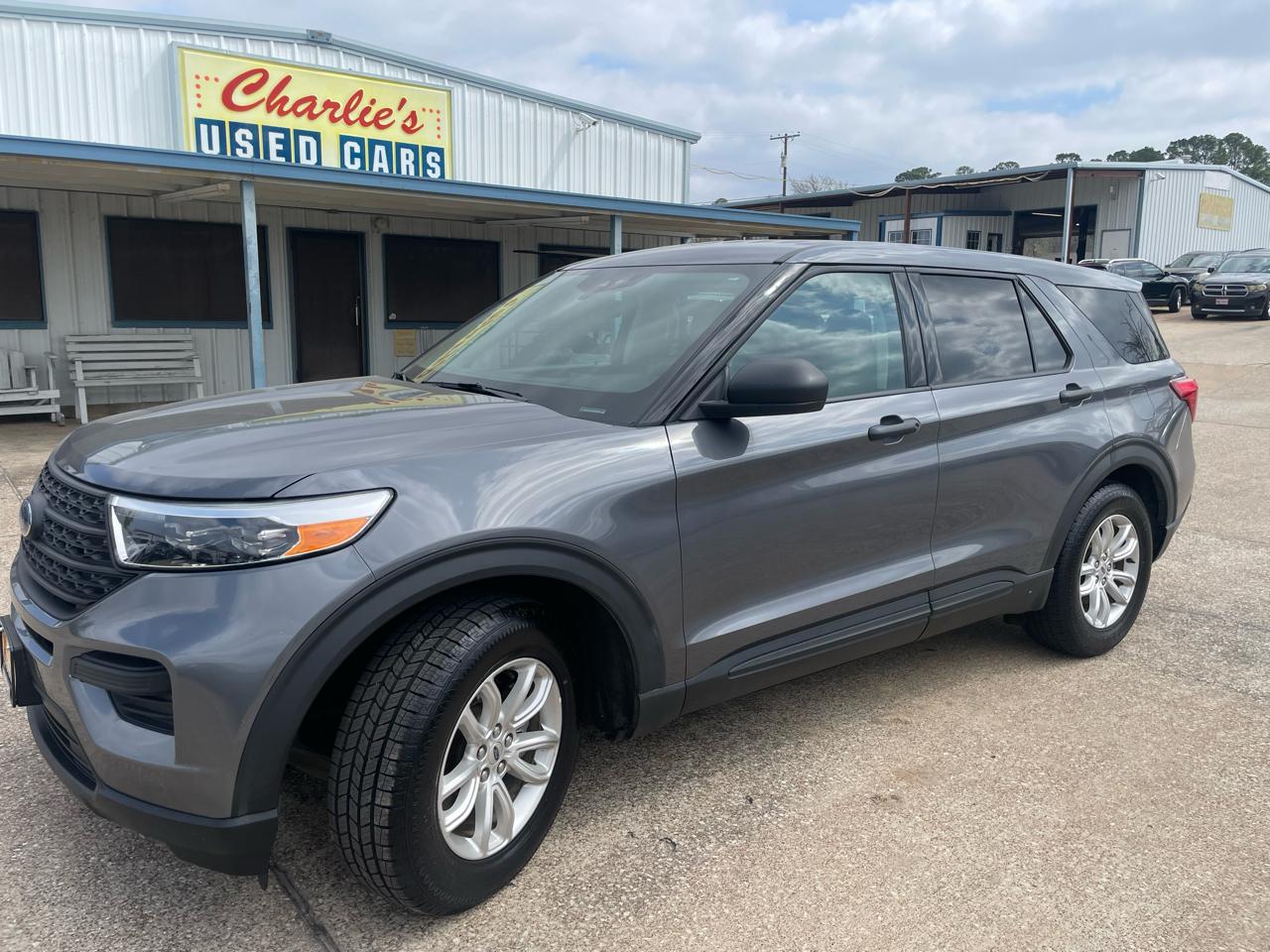 2021 Ford Explorer Base RWD