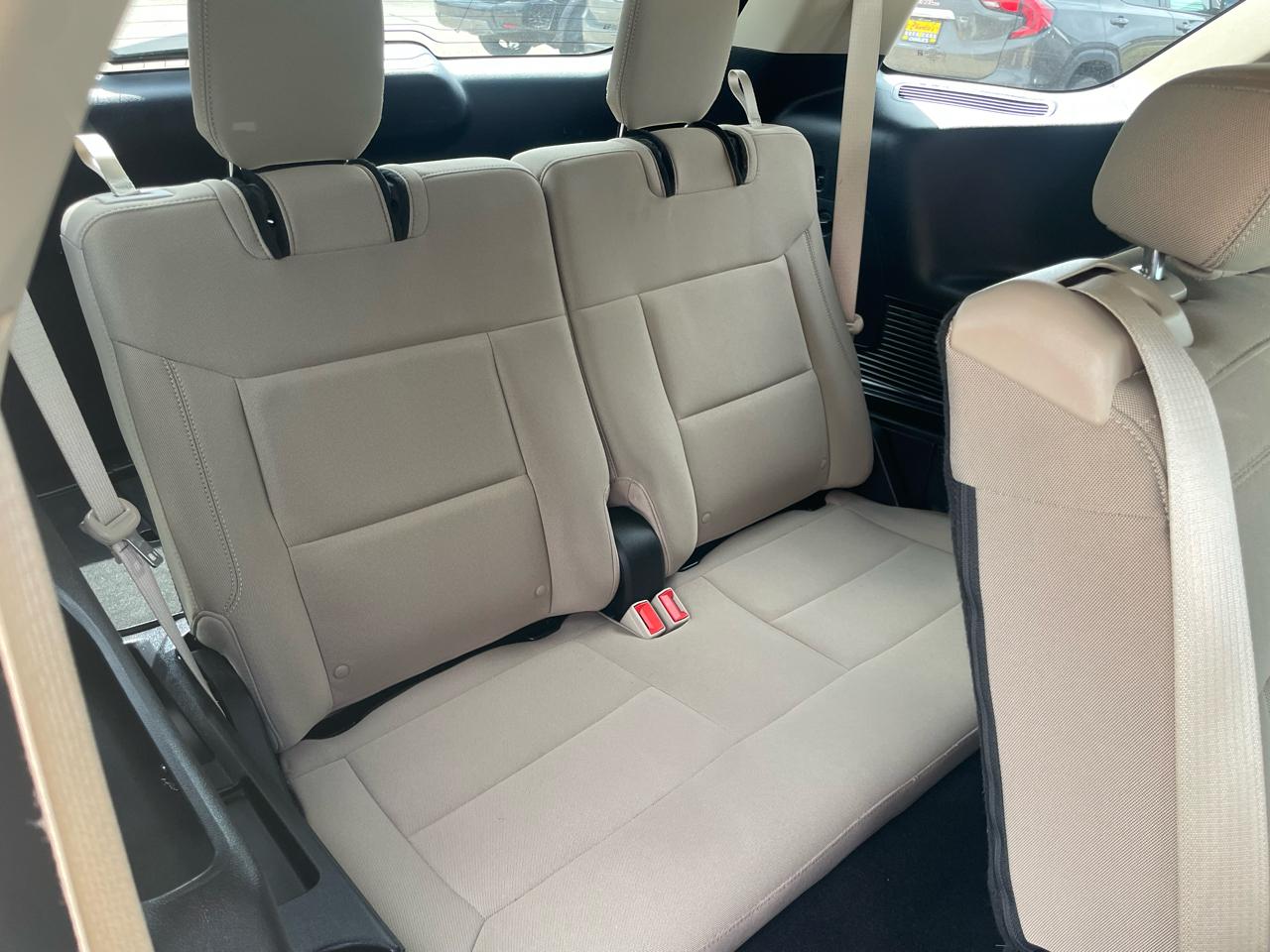 Ford Explorer Base RWD 2021