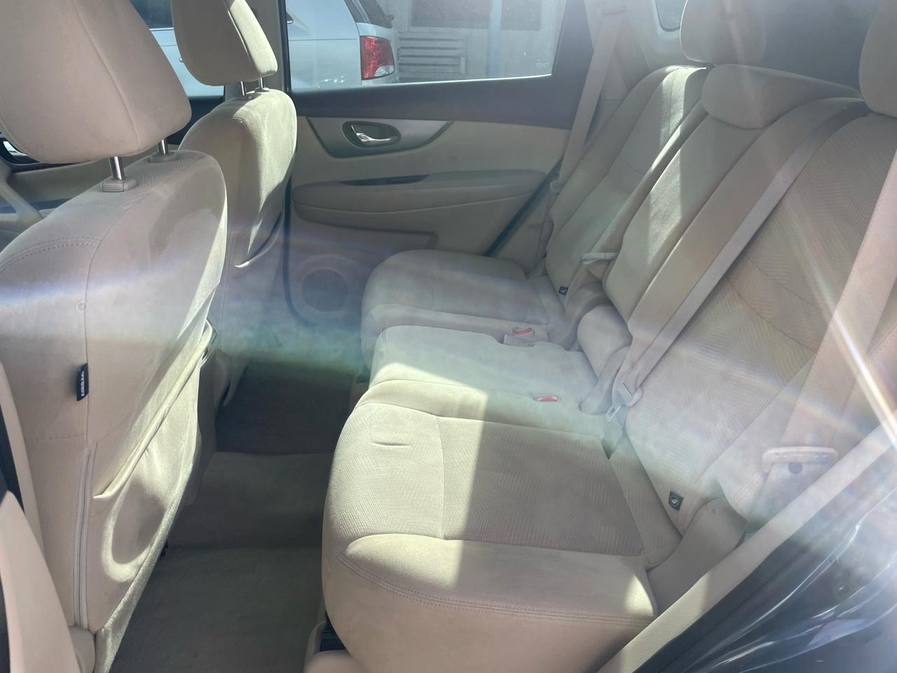 Nissan Rogue FWD 4dr S 2015