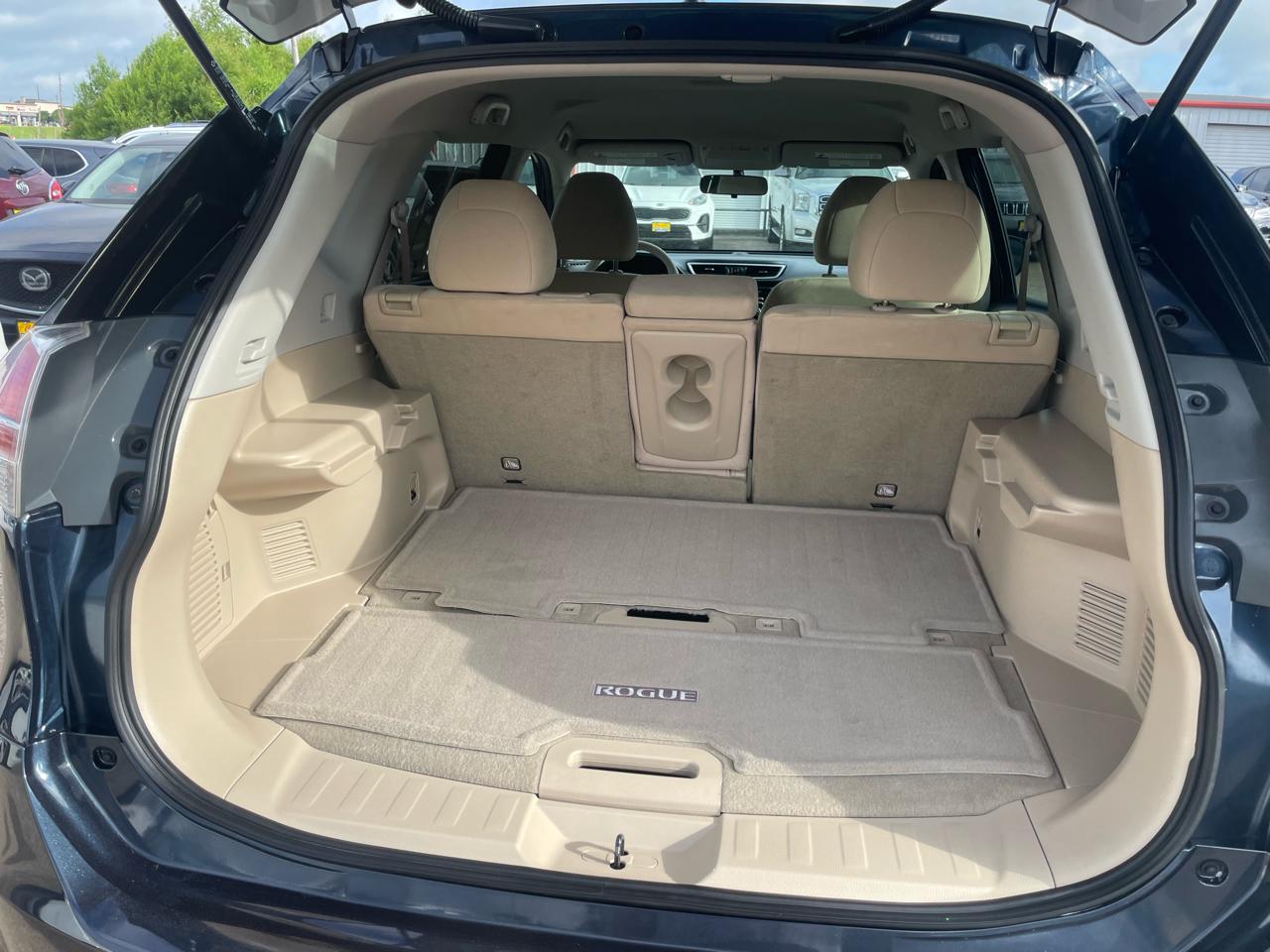Nissan Rogue FWD 4dr S 2015