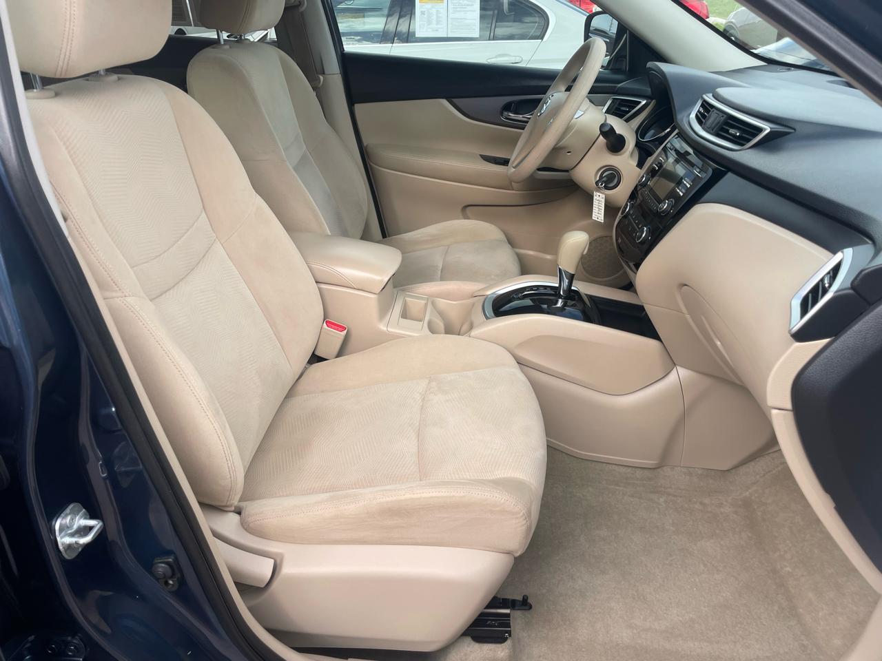 Nissan Rogue FWD 4dr S 2015