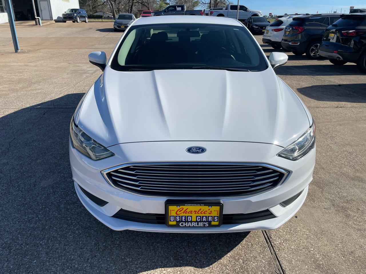 Ford Fusion SE FWD 2018