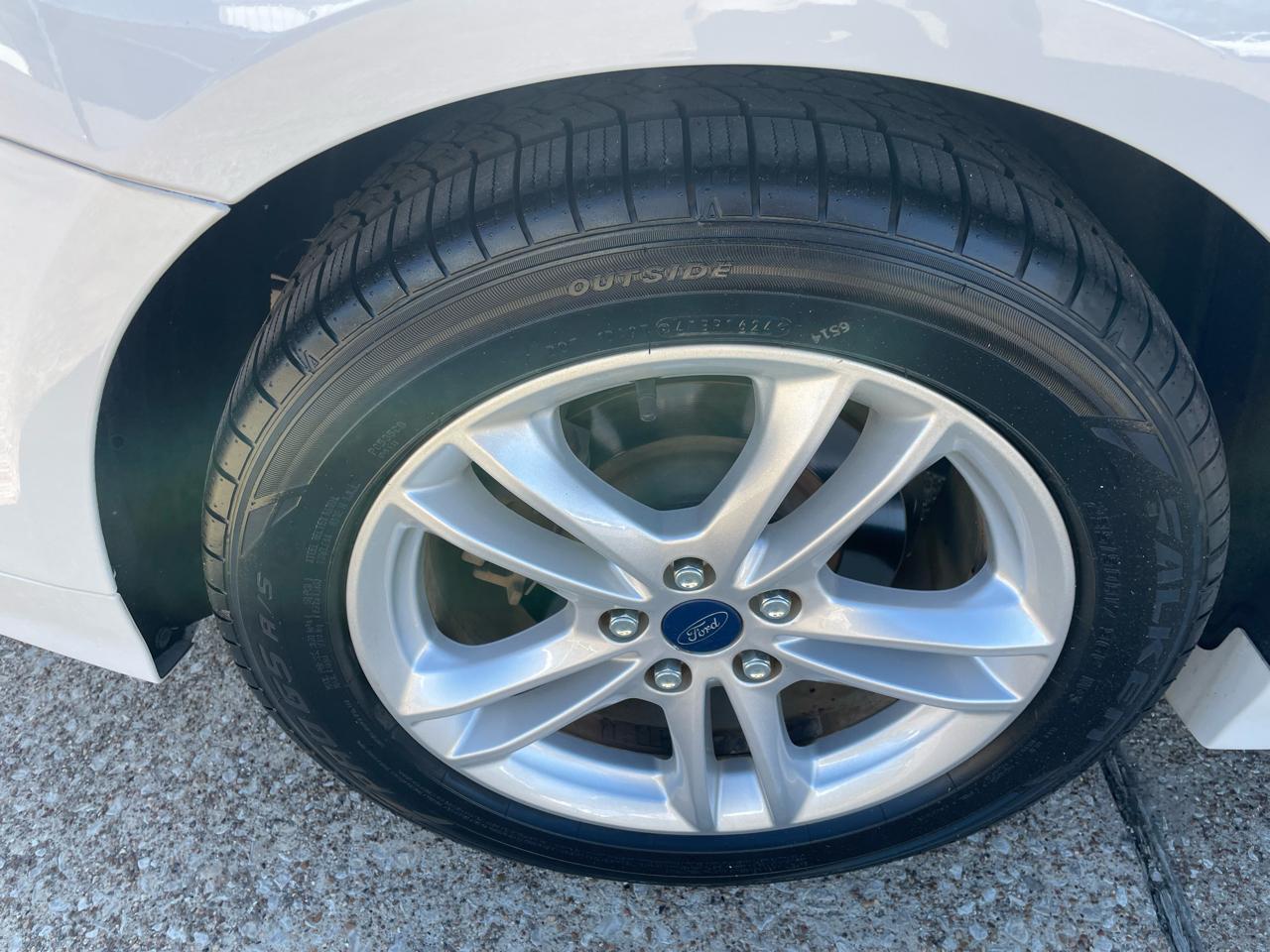 Ford Fusion SE FWD 2018