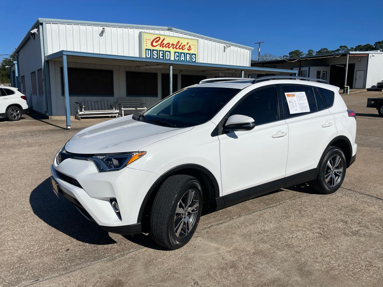 Toyota RAV4 Adventure FWD (Natl) 2018