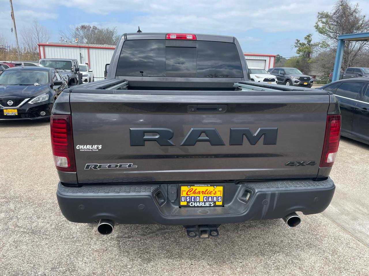 RAM 1500 Rebel 4x4 Crew Cab 5'7" Box 2017