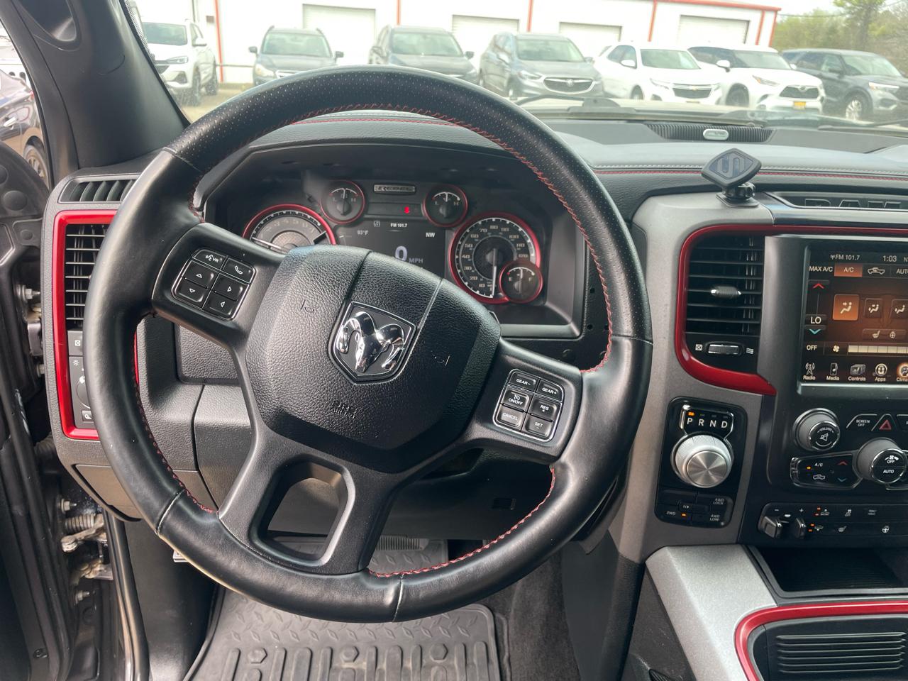 RAM 1500 Rebel 4x4 Crew Cab 5'7" Box 2017