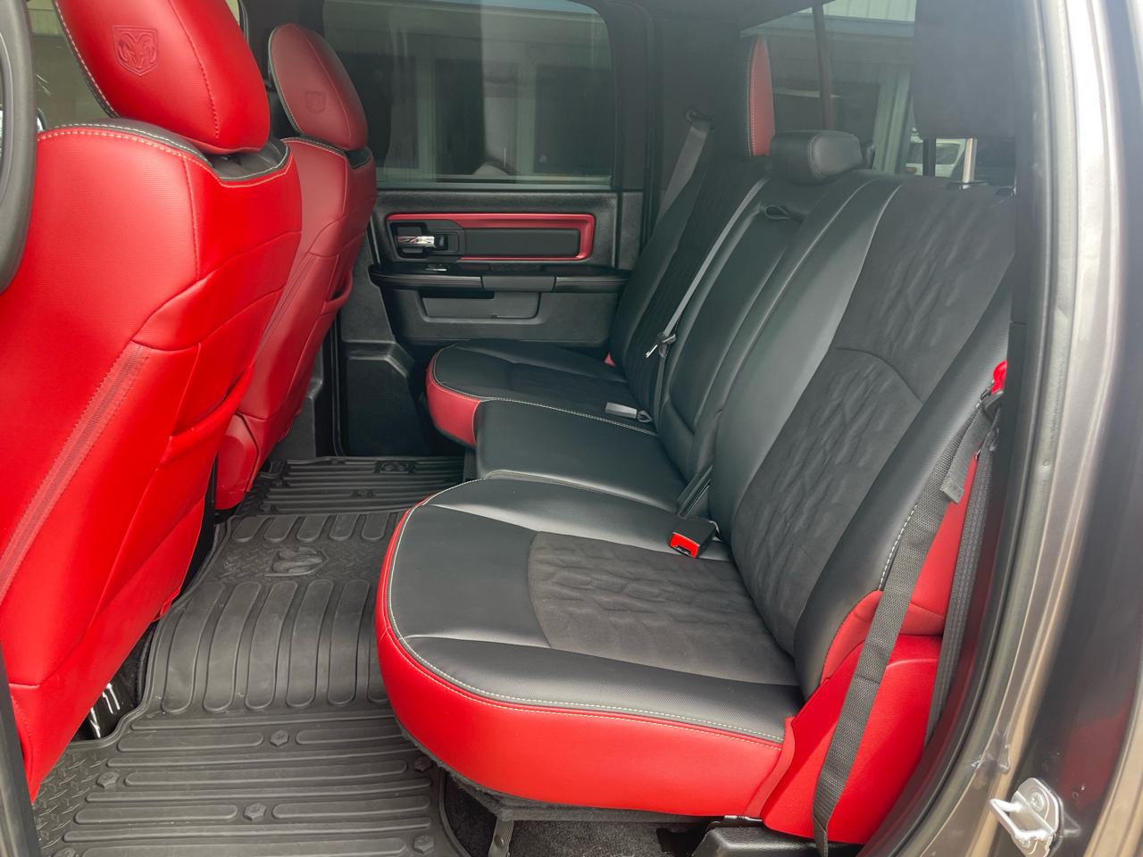 RAM 1500 Rebel 4x4 Crew Cab 5'7" Box 2017