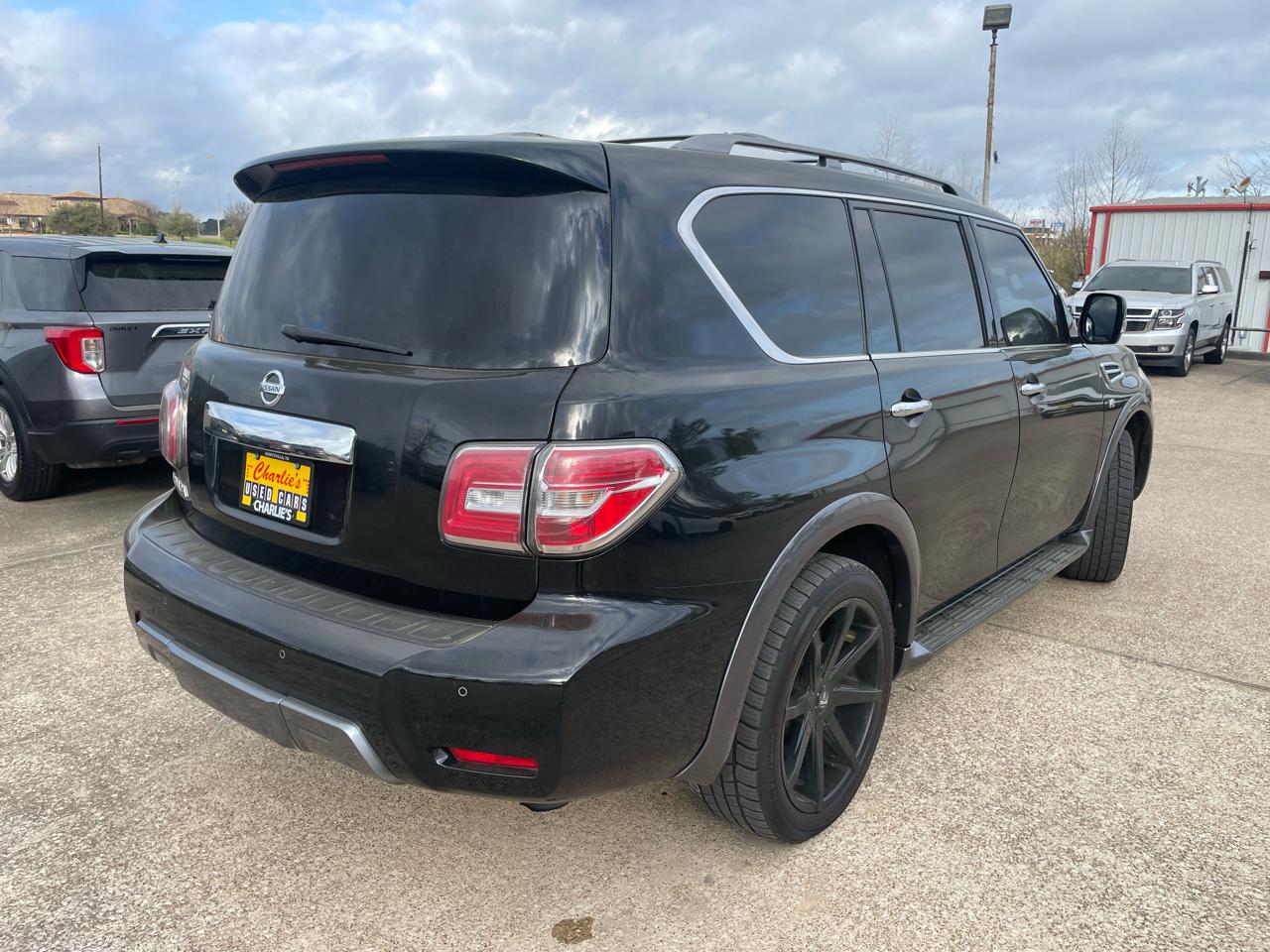 Nissan Armada 4x2 SV 2019