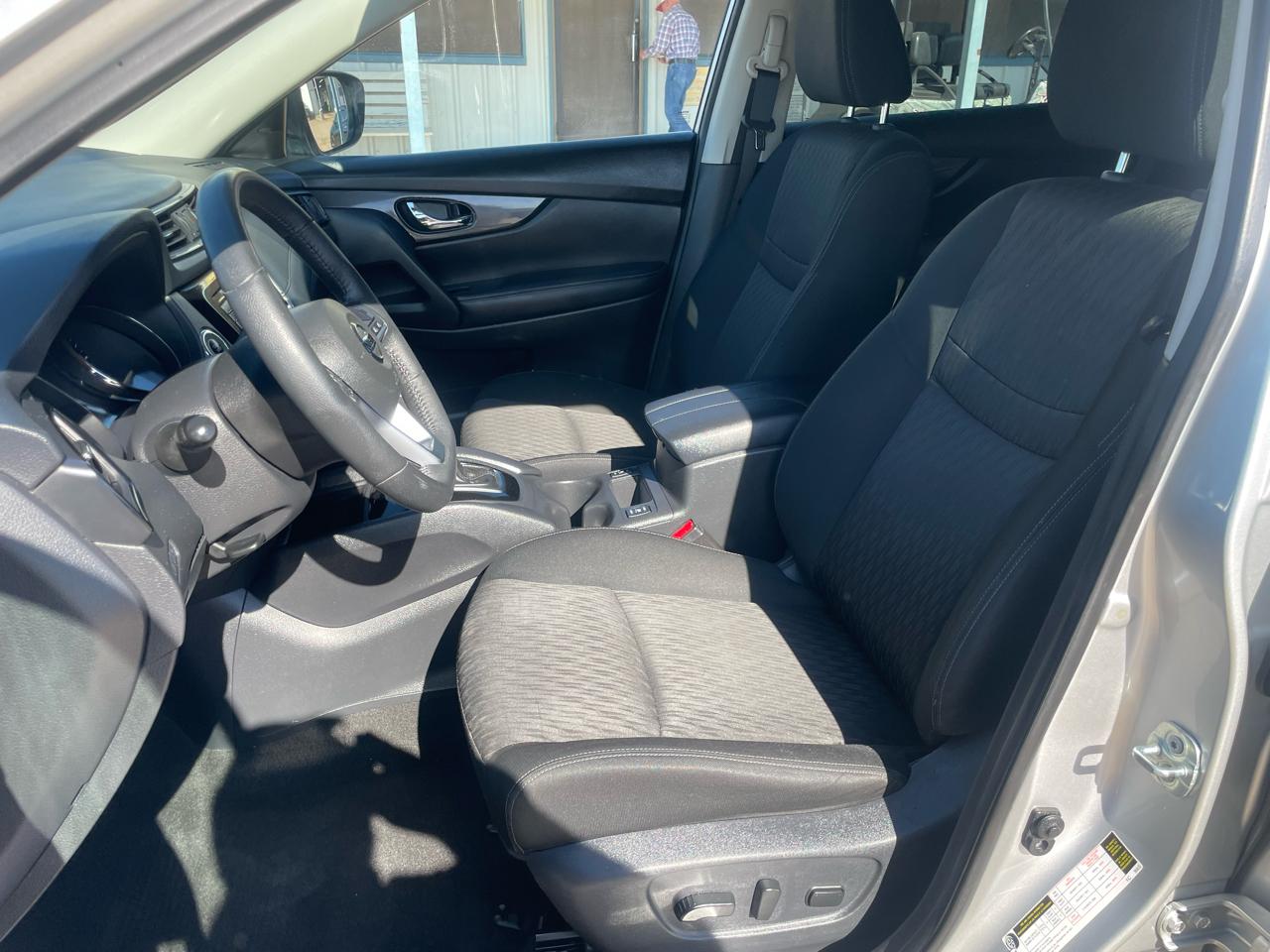 Nissan Rogue FWD SV 2019