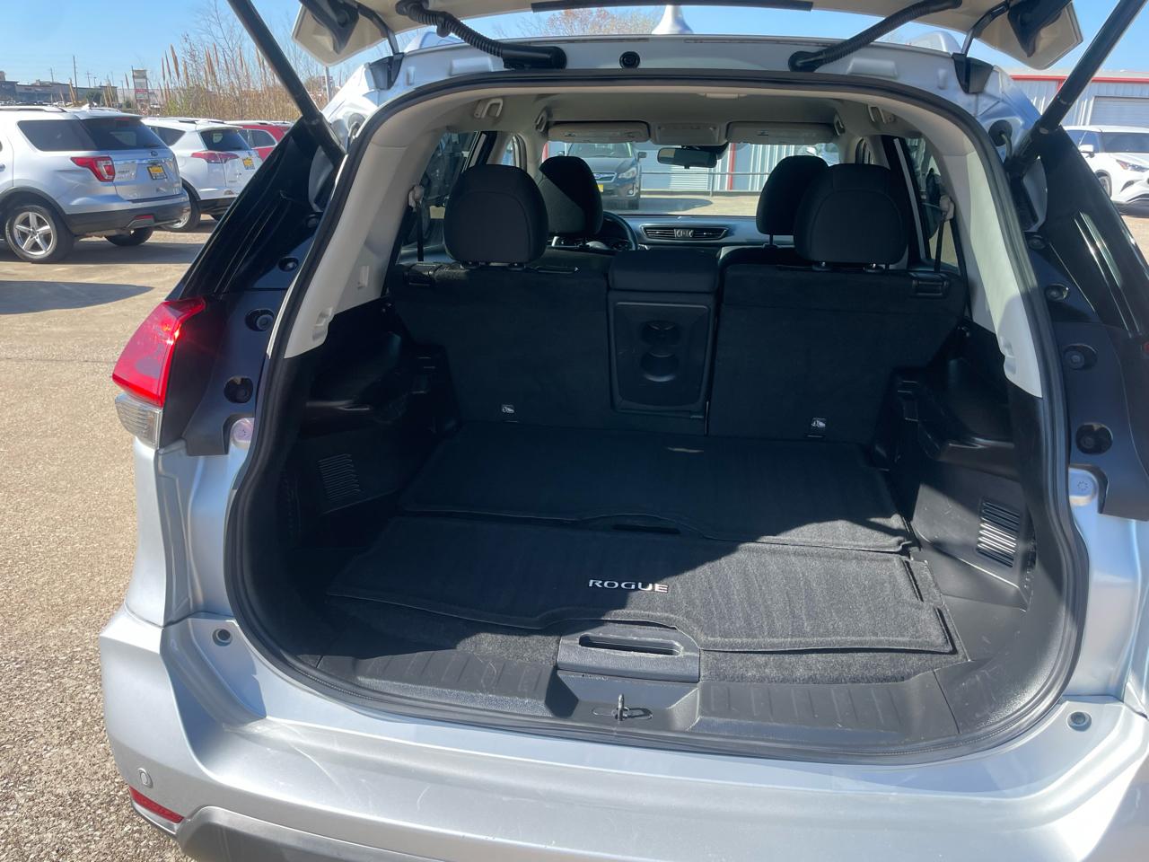 Nissan Rogue FWD SV 2019