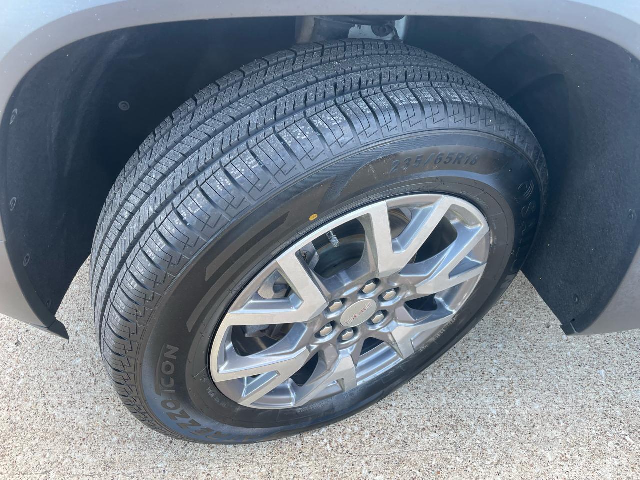 GMC Acadia FWD 4dr SLT 2020