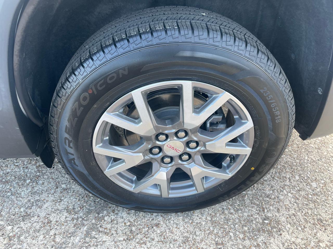 GMC Acadia FWD 4dr SLT 2020