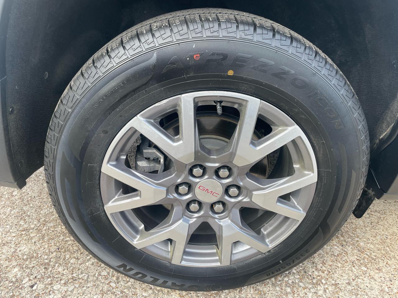 GMC Acadia FWD 4dr SLT 2020