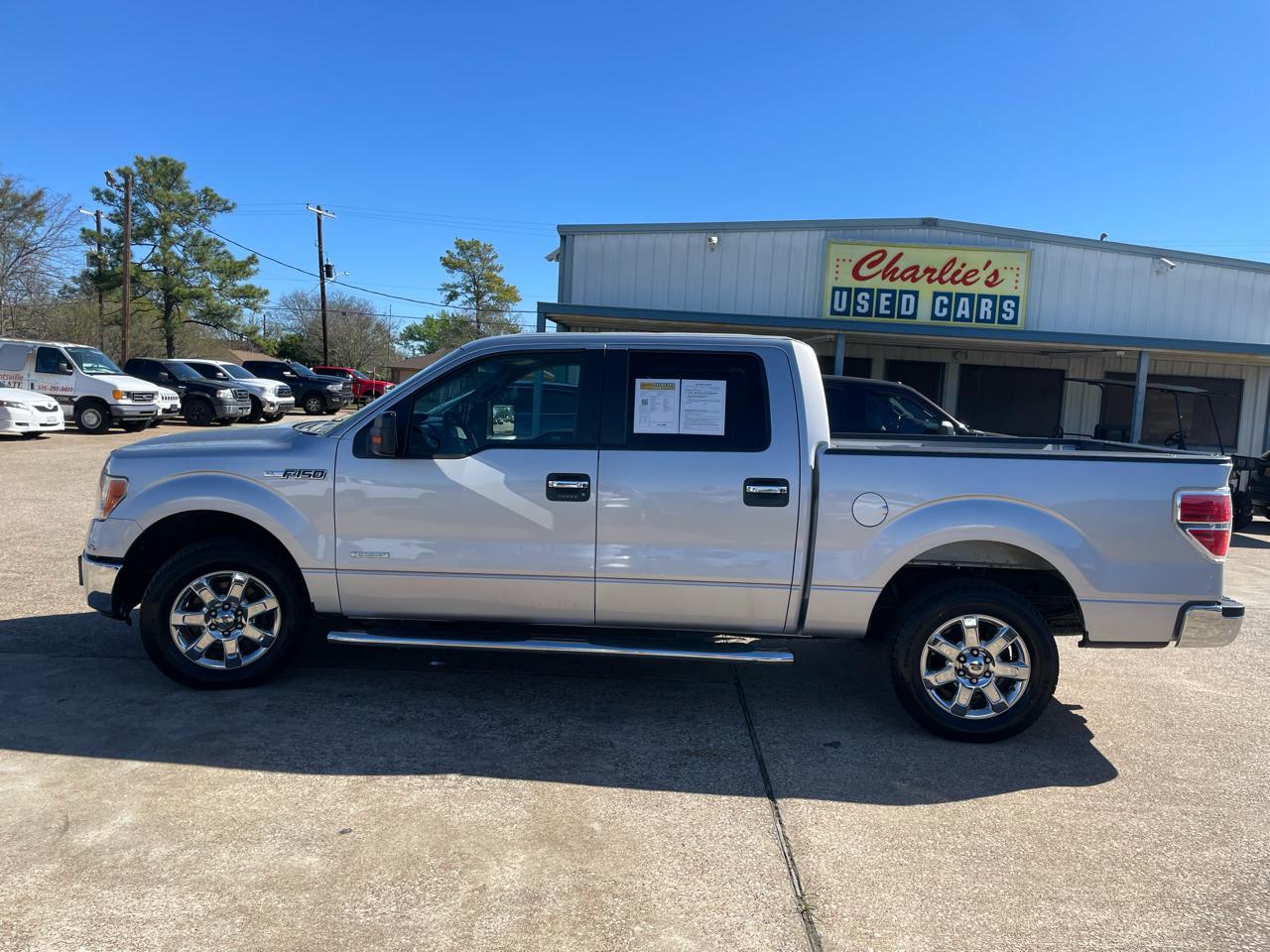 Ford F-150 2WD SuperCrew 145" XLT 2014