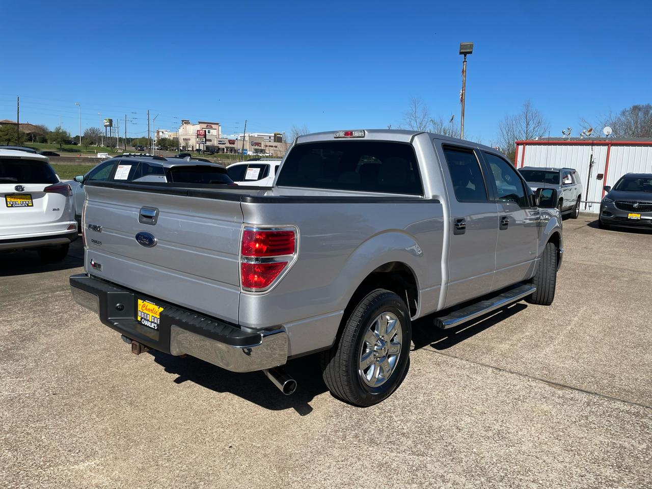 Ford F-150 2WD SuperCrew 145" XLT 2014