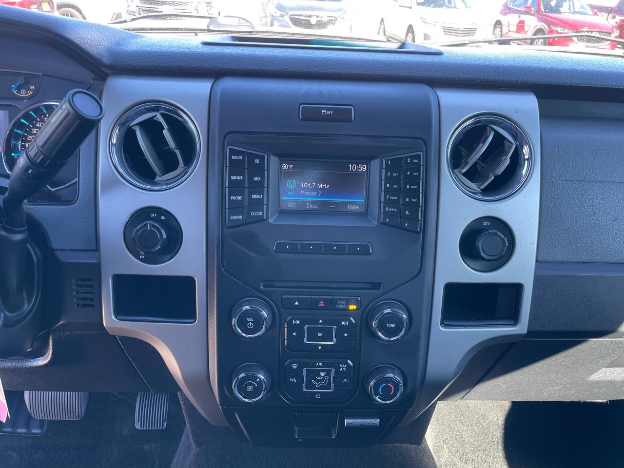 Ford F-150 2WD SuperCrew 145" XLT 2014