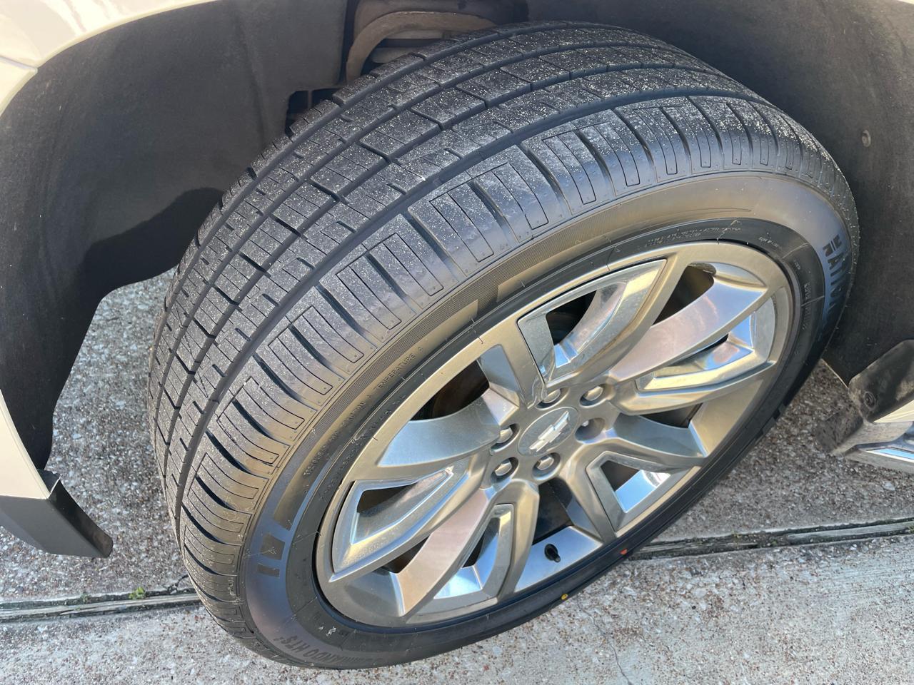 Chevrolet Tahoe 2WD 4dr LTZ 2015