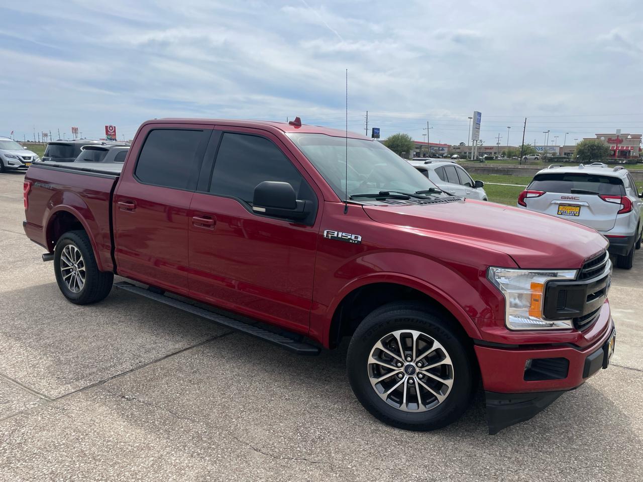 Ford F-150 XLT SuperCrew 2WD 2018