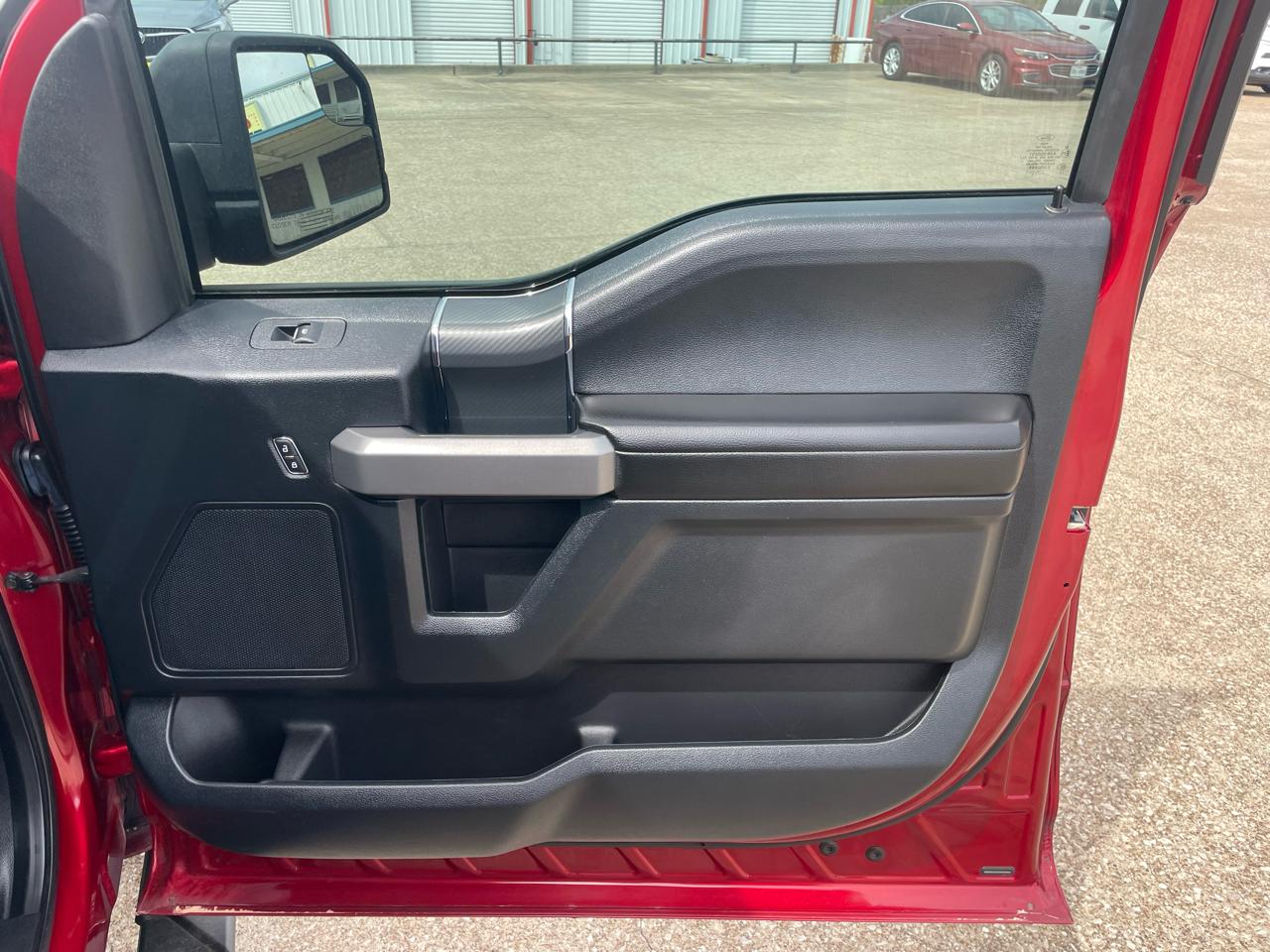 Ford F-150 XLT SuperCrew 2WD 2018