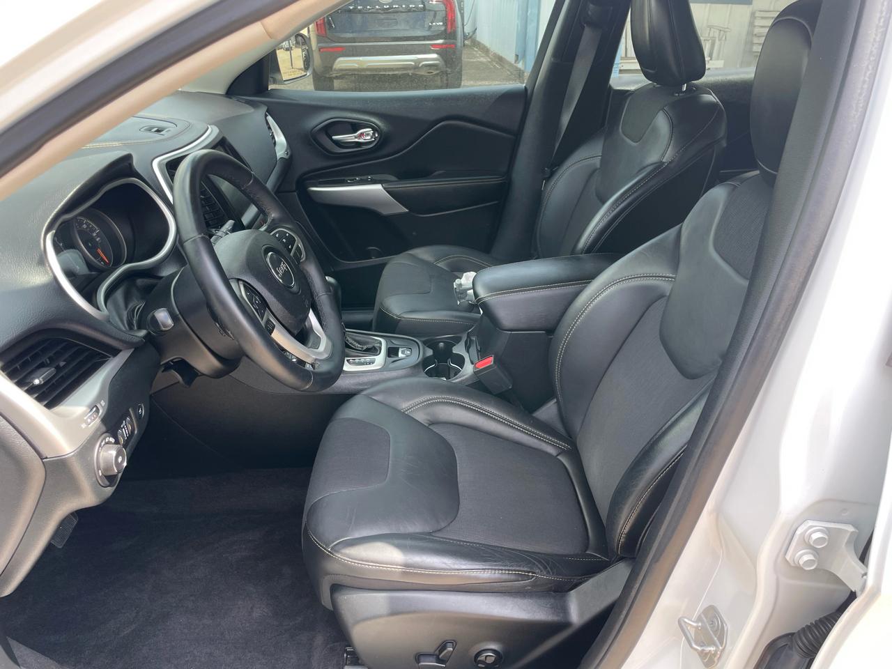 Jeep Cherokee Latitude Plus 4x4 2018