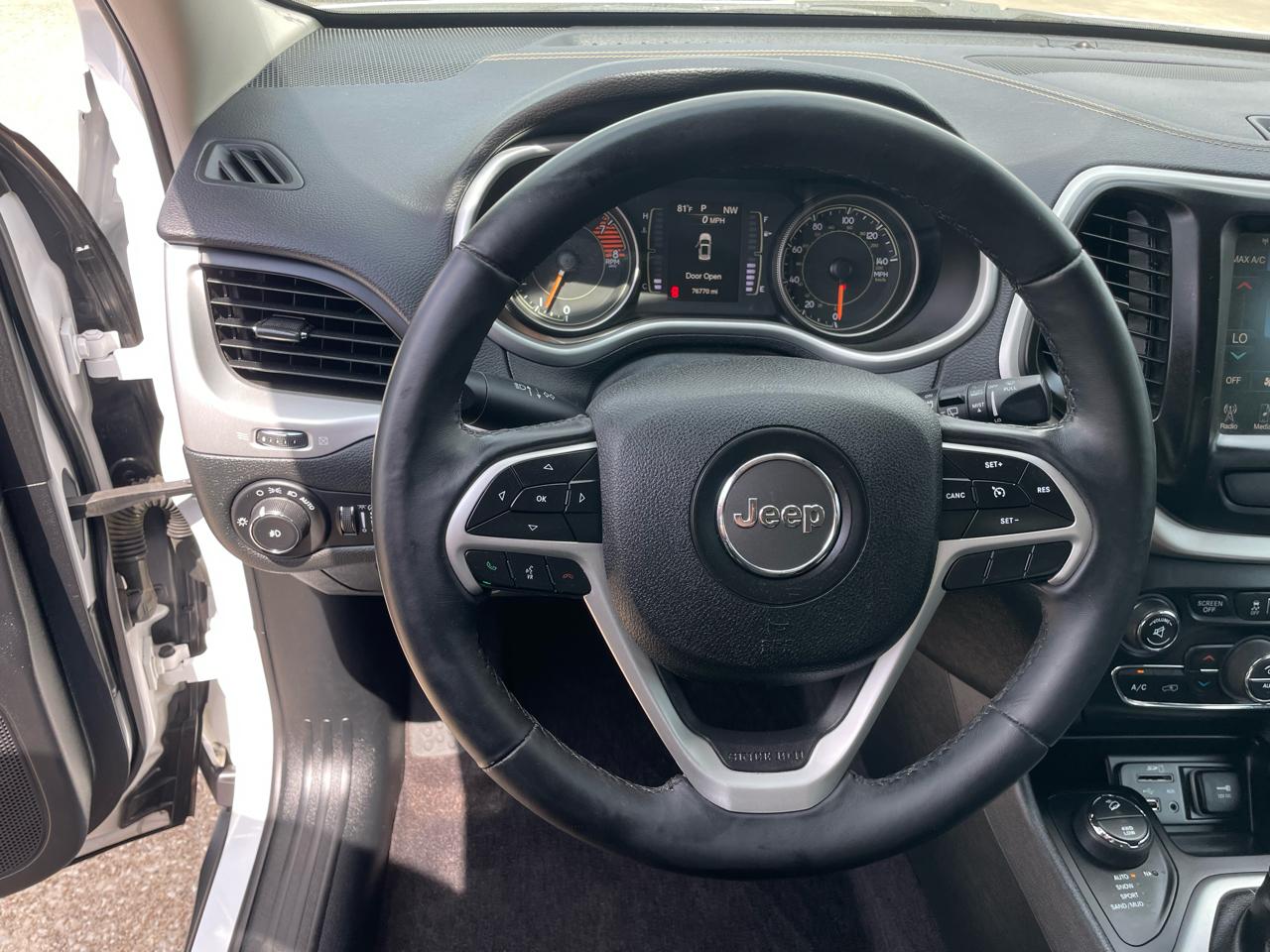 Jeep Cherokee Latitude Plus 4x4 2018