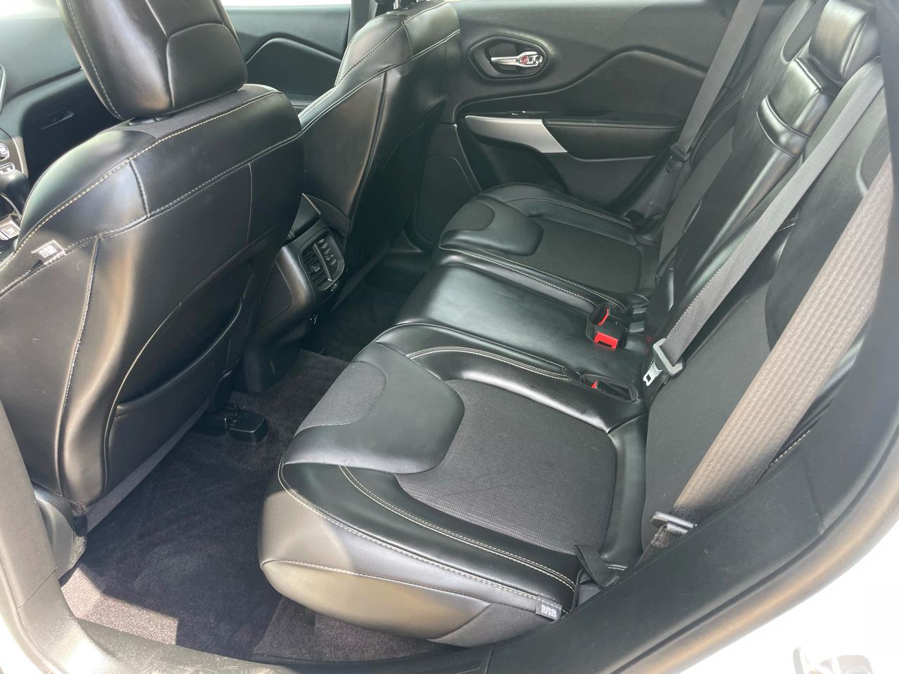 Jeep Cherokee Latitude Plus 4x4 2018