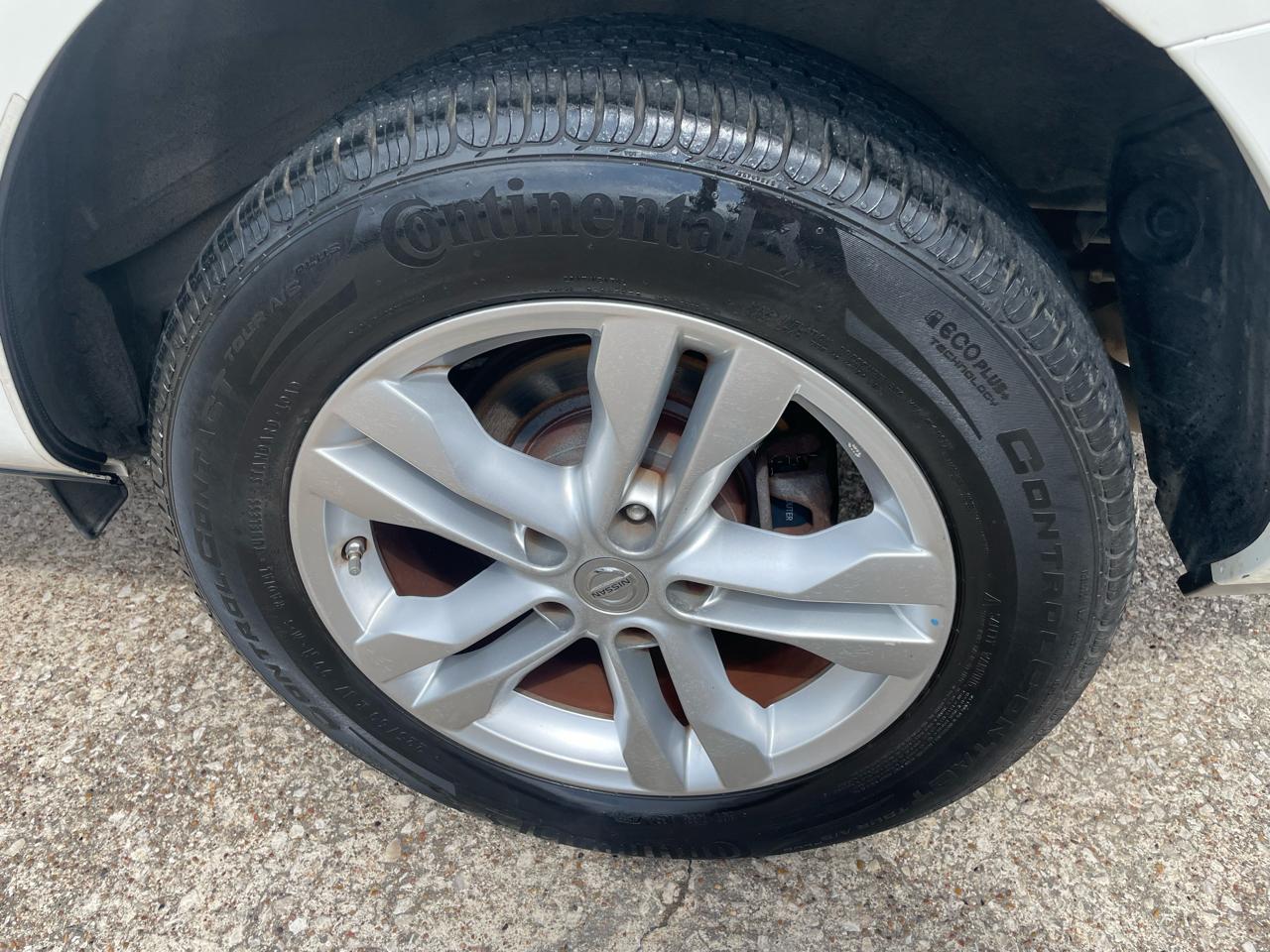 Nissan Rogue AWD 4dr SV 2013