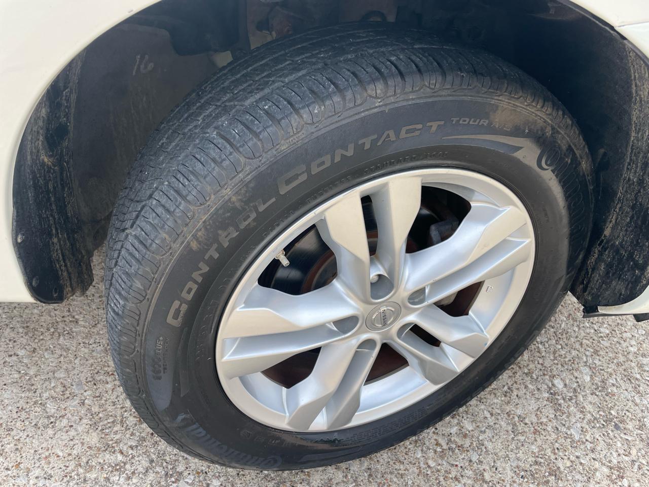 Nissan Rogue AWD 4dr SV 2013