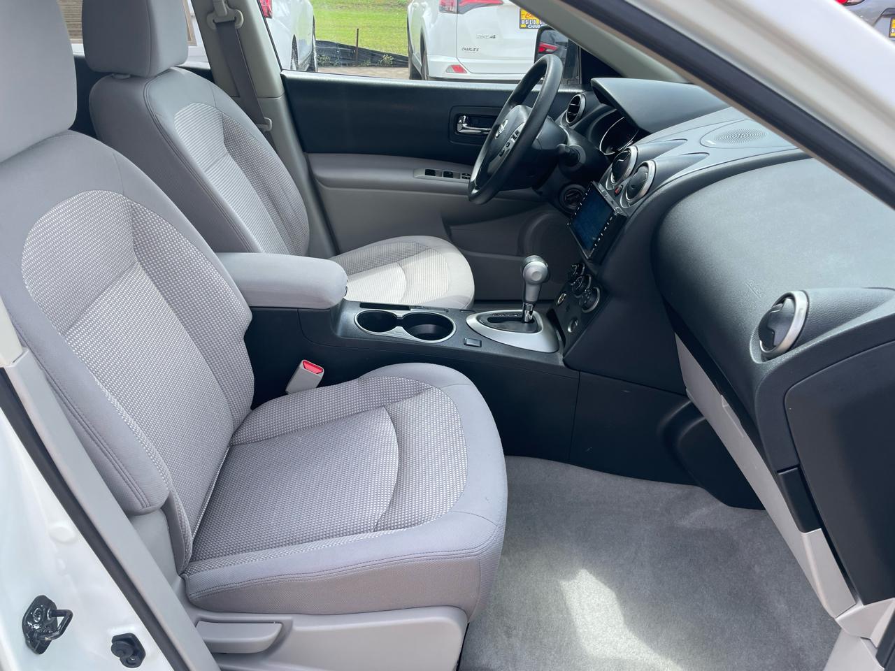 Nissan Rogue AWD 4dr SV 2013