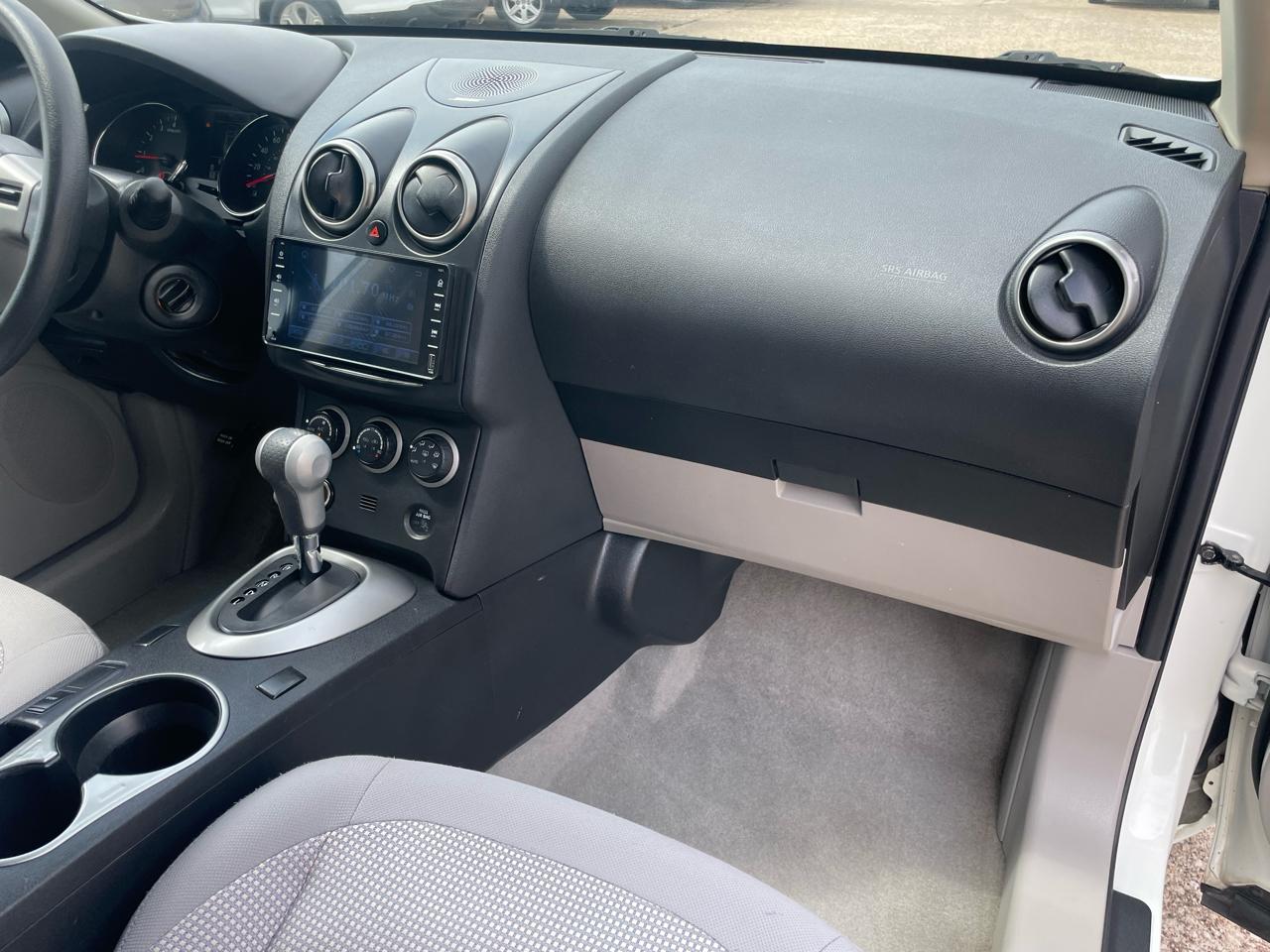 Nissan Rogue AWD 4dr SV 2013