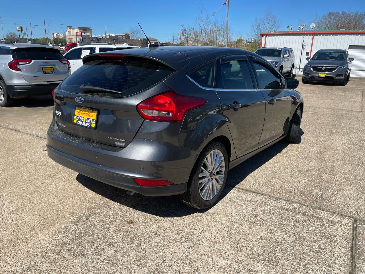 Ford Focus Titanium Hatch 2017