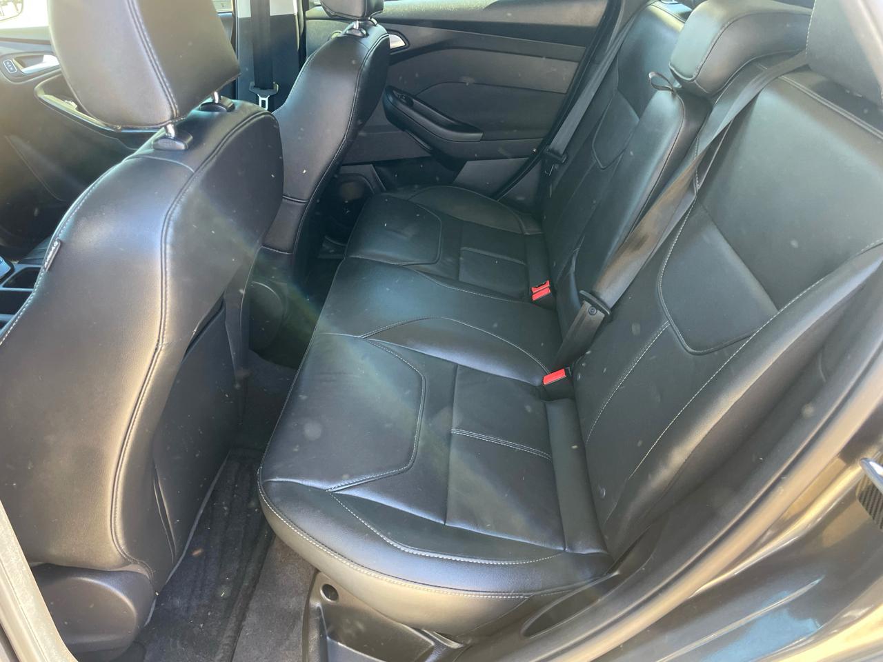 Ford Focus Titanium Hatch 2017