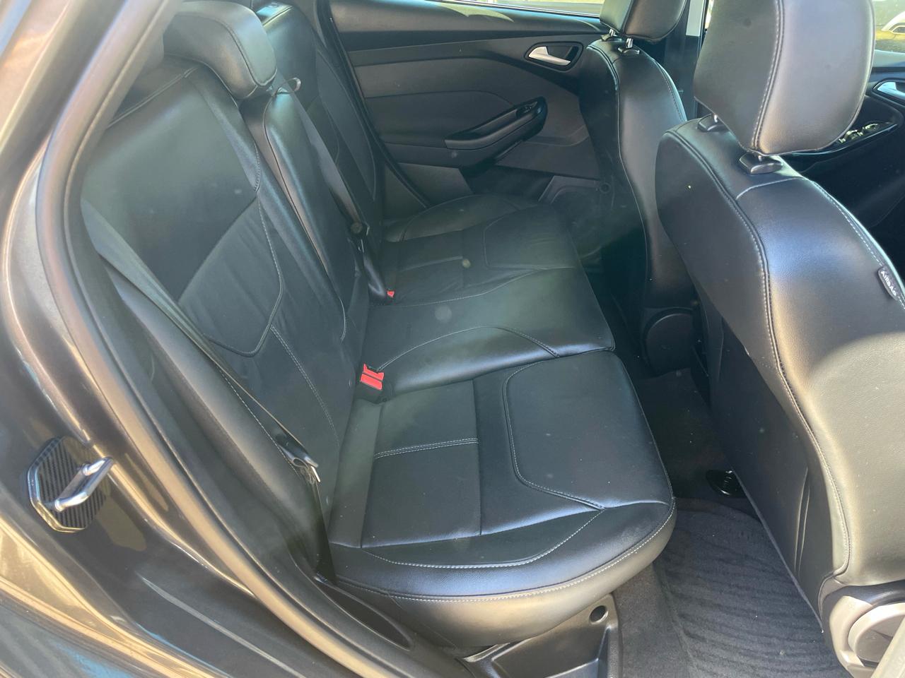 Ford Focus Titanium Hatch 2017